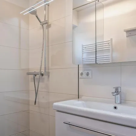 Al Shams Apartment